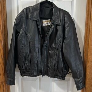 California L.A. Leather Men’s black bomber jacket in size large